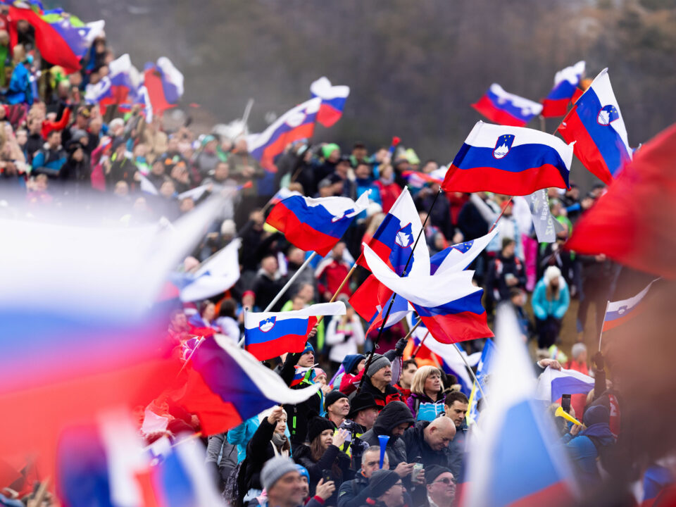 Ženski nogomet, Slovenja, A reprezentanca